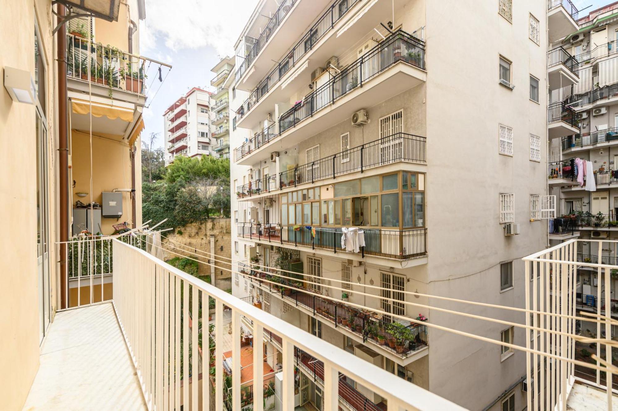 Guest House 121 Charming Apartment Napoli Exterior foto